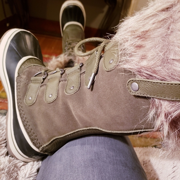 Sorel Joan of Arctic Women's Boots - Picture 2 of 11